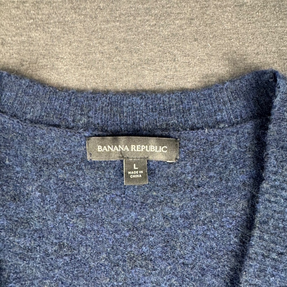 Banana Republic Blue V Neck Wool Blend Sweater Top Size L - Picture 2 of 11